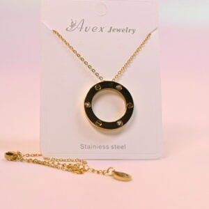 circle necklace
